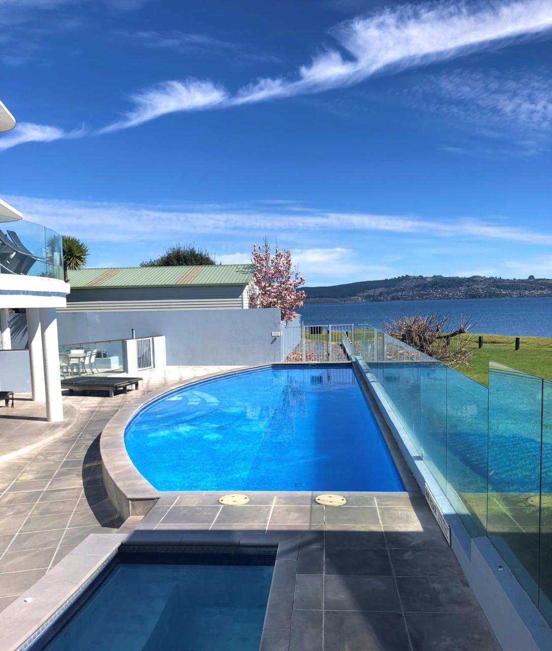 Lakeside Apartment Waimahana 1 Taupo Exterior foto